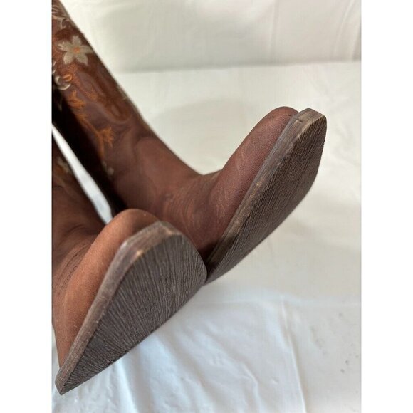 Brown Embroidered Western Boots - Picture 8 of 12